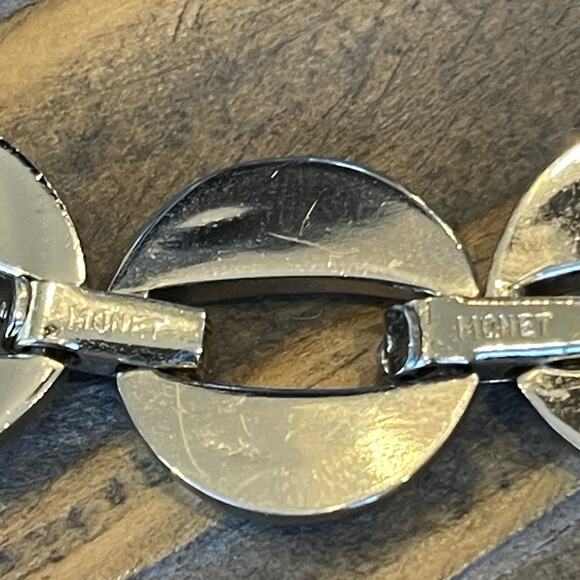 Vintage 1940’s MONET Gold Tone Oval Link Heavy Choker Collar Statement Necklace - Picture 4 of 10